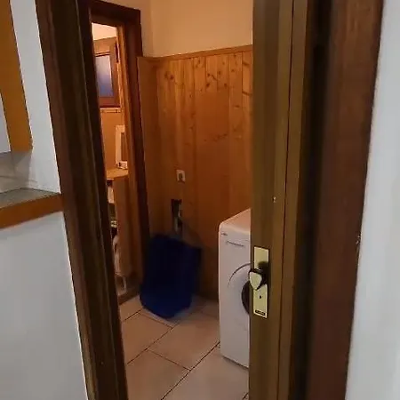 Renovated Private Guest house *