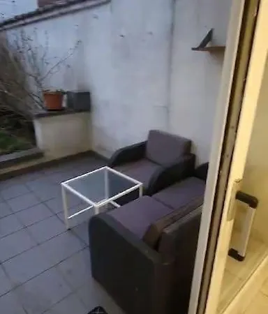 Guest house Beautiful, Renovated Fully Self Contained Brussels