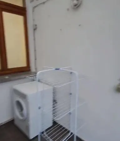Beautiful, Renovated Fully Self Contained * Brussels