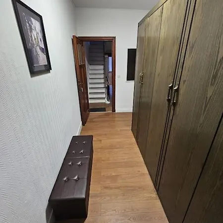 Pensjonat Beautiful, Renovated Fully Self Contained *