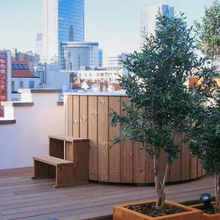 Appartement Luxury 200sqm / Hot Tub / Sauna *