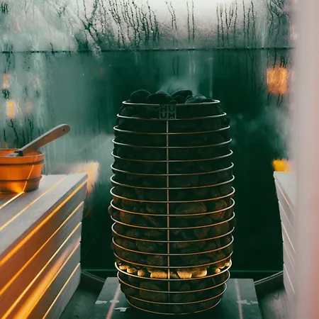 Luxury 200sqm / Hot Tub / Sauna * Brussels