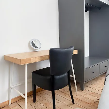 Apartment New Cozy In Porte De Hal Brüssel