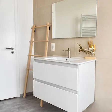 New Cozy In Porte De Hal * Bruksela