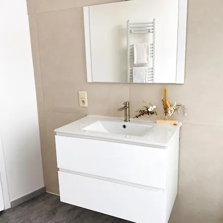 New Cozy In Porte De Hal Apartamento Bruxelas
