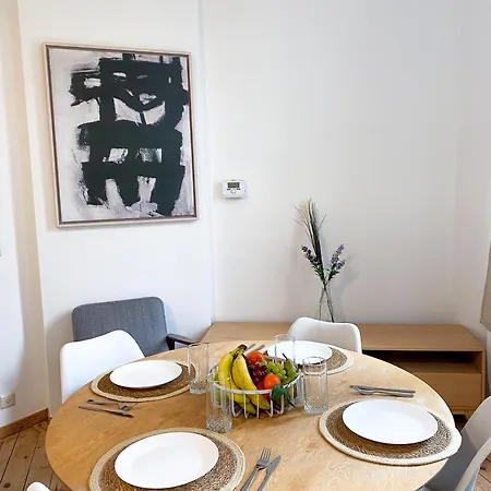 New Cozy In Porte De Hal Bruselas