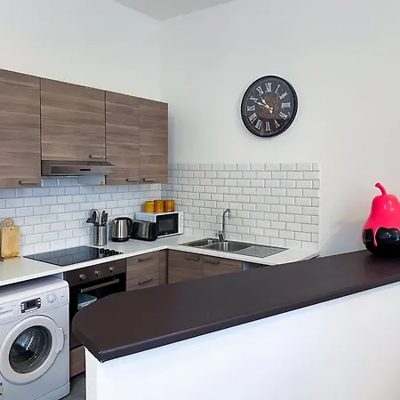 New Cozy In Porte De Hal Bruksela