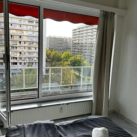 Апартаменты Woluwe Брюссель