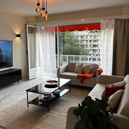 Woluwe Апартаменты Брюссель