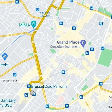 Modern In Molenbeek Saint Jean / 77 M² / Parking Брюссель