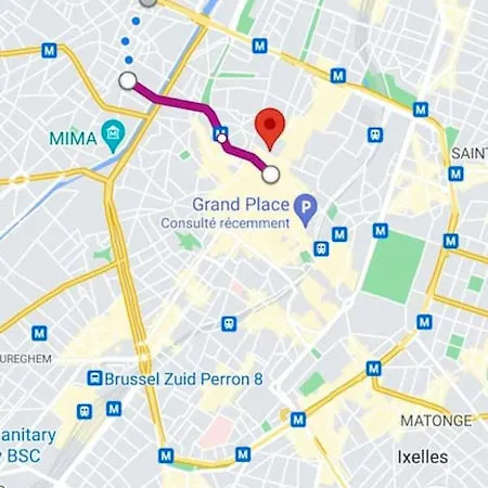 Modern In Molenbeek Saint Jean / 77 M² / Parking アパート *