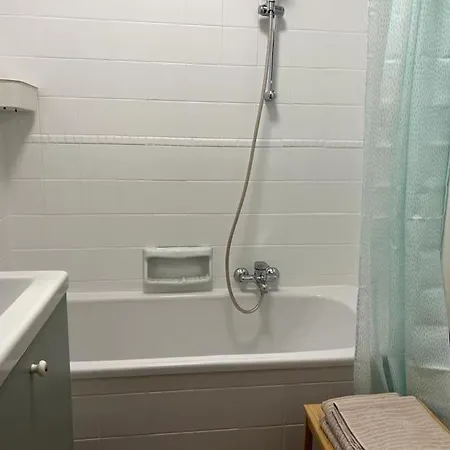 Апартаменты Beautiful Flat In Etterbeek Брюссель