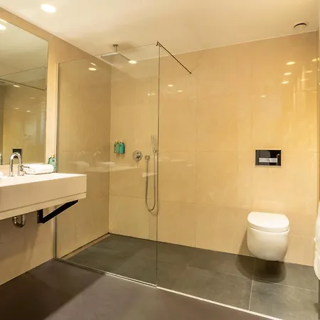 B-aparthotel Regent