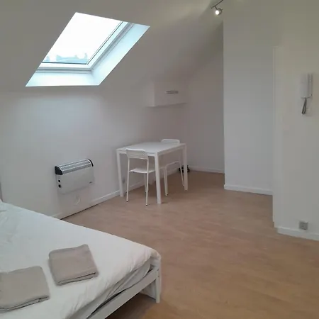 Close To Grand Place For 2 *