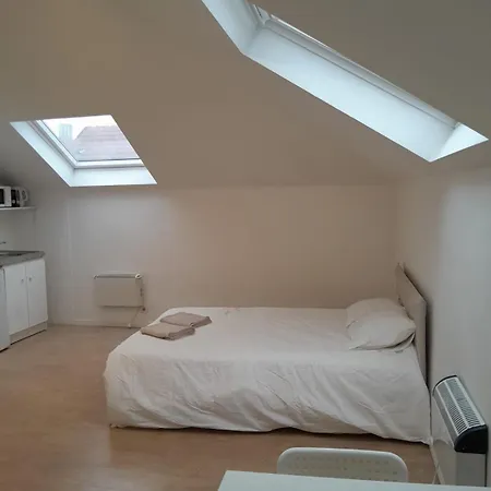 Apartment Close To Grand Place For 2 Brussels