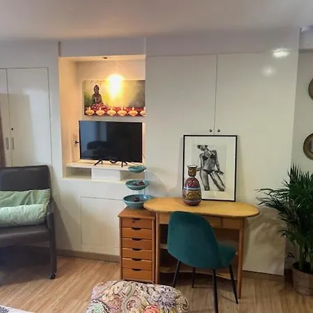 Zen Atomium Et Palais De L'exposition Homestay *