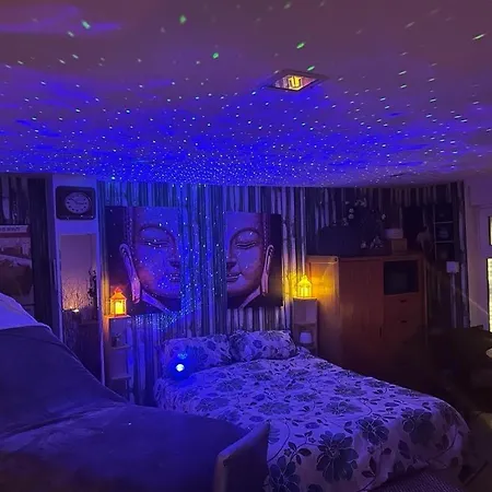 Quarto em Acomodações Particulares Zen Atomium Et Palais De L'exposition Bruxelas