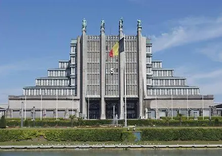 Rum i privatbostad Zen Atomium Et Palais De L'exposition