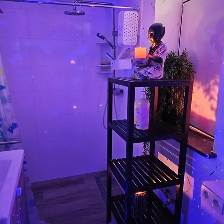Quarto em Acomodações Particulares Zen Atomium Et Palais De L'exposition *