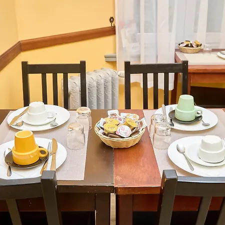 Derby Merode Hotell 2*