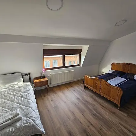 Espace Famille Evere Apartment *