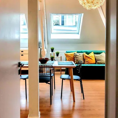 Quartier Louise Apartament *