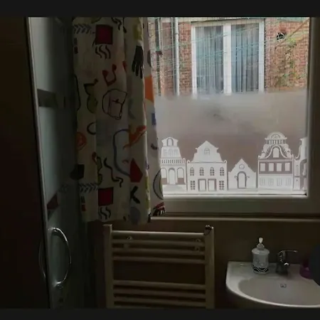Large Private D In Brucelles Guest house *