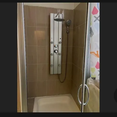 Large Private D In Brucelles *