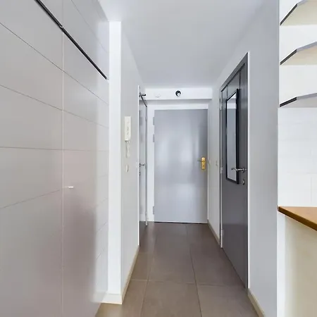 Studio Near Place Stephanie Apartman *