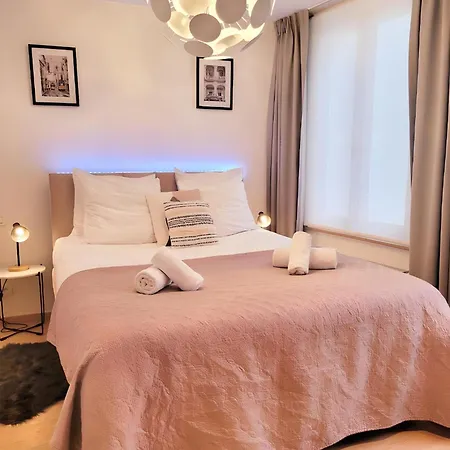 Apartman Grand Sablon Stylish Center *