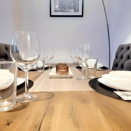 Grand Sablon Stylish Center *