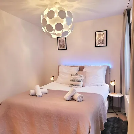 Apartman Grand Sablon Stylish Center