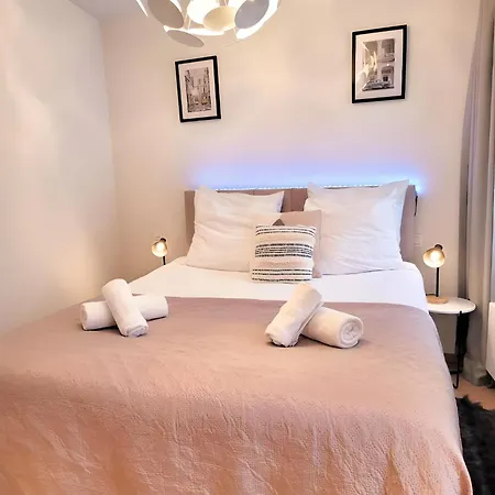 Apartment Grand Sablon Stylish Center *