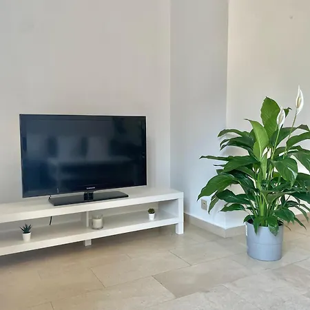 Apartman Un Lumineux Dans Un Quartier Anime #3 Brüsszel