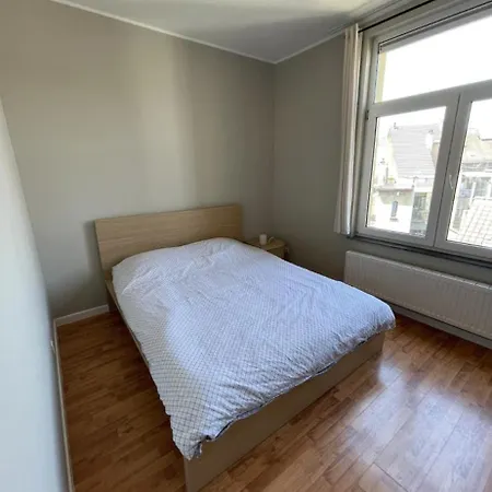 Lumineux Dans Un Quartier Anime #2 Apartman Brüsszel
