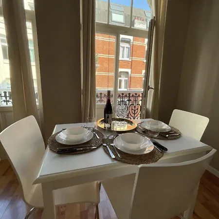 Apartman Lumineux Dans Un Quartier Anime #2 *