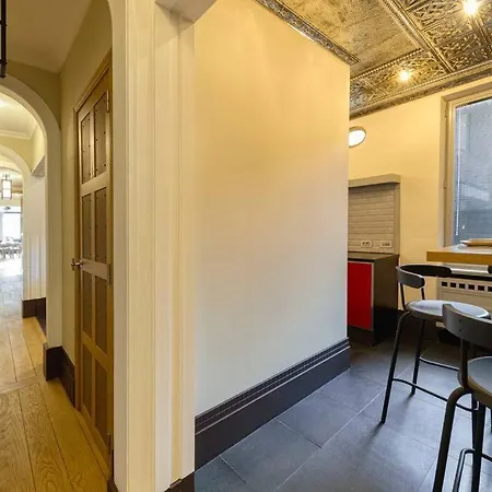 Luxury: 3br, Prime Location Brussels