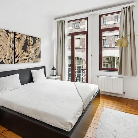 Appartement In Brussels, Degroux By Homenhancement Sa *