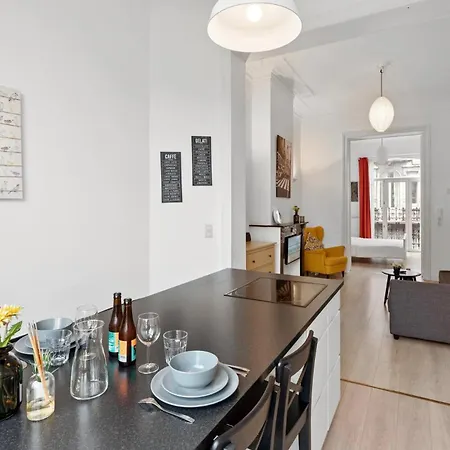 In Brussels, Lantsheere By Homenhancement Sa Apartamento Bruxelas
