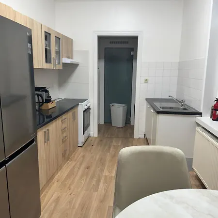 2 Luxueuse A Jette Brüksel