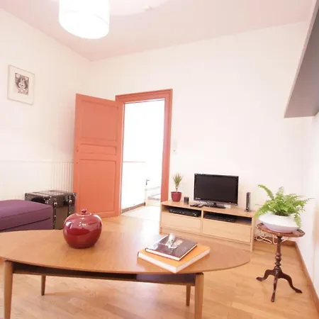 Trone Apartamento