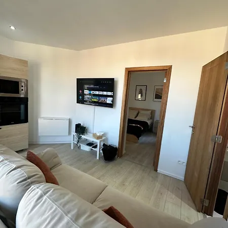 Immeuble Au Coeur De : Vivez L'experience Unique De La Rue Verbist Apartmán