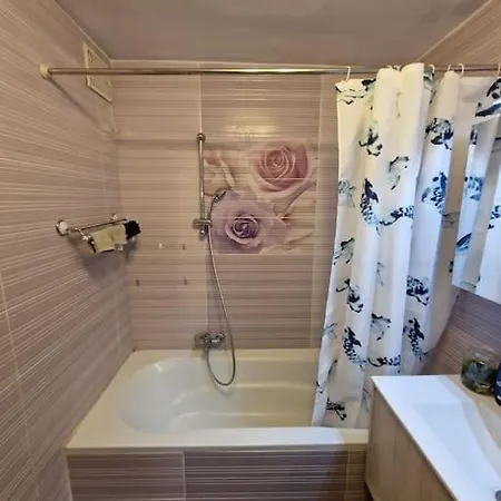 Meuble 92m2 + 2 Terrasses *
