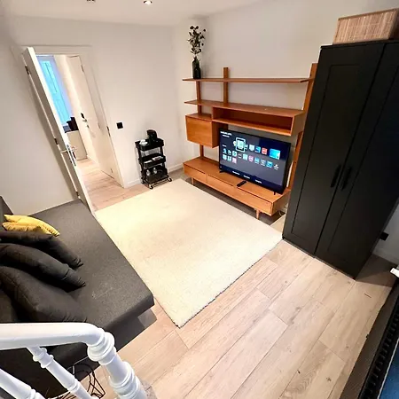 My Haus European Commision Bed and breakfast *