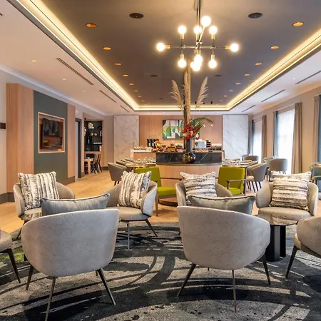 Marriott Grand Place Hotel 4*