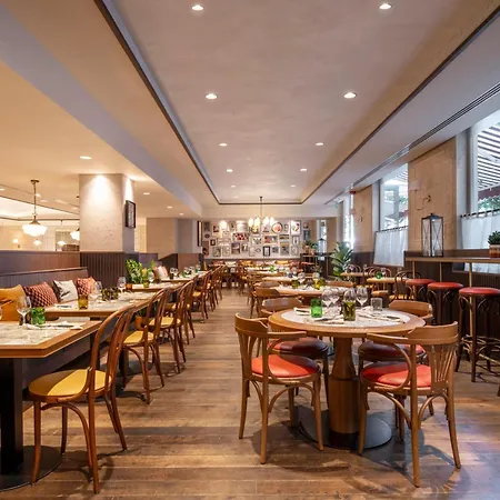 Marriott Grand Place 4*