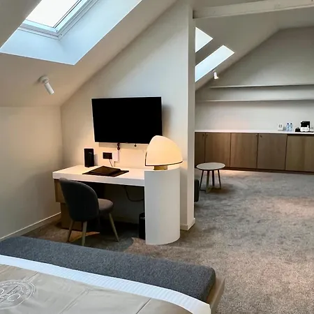 Opo 4* Brussel