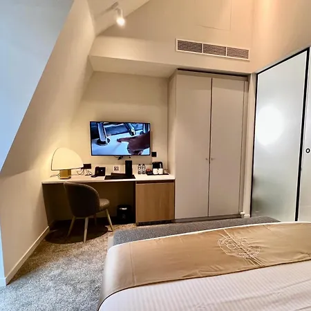 Opo 4* 布鲁塞尔