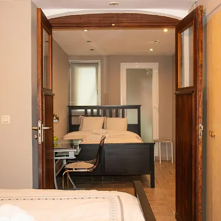 阿基米德旅馆 * 布鲁塞尔