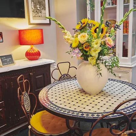 The Classic By 2go4 Grand Place Szálloda *